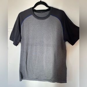 Men’s Lululemon Athletic Shirt